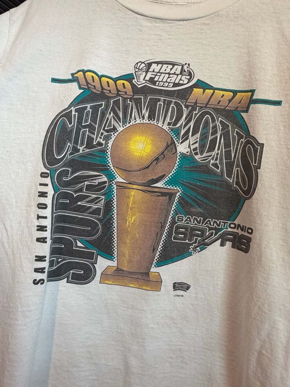 Vintage 1999 San Antonio Spurs NBA Finals Champions T-Shirt Large Tultex